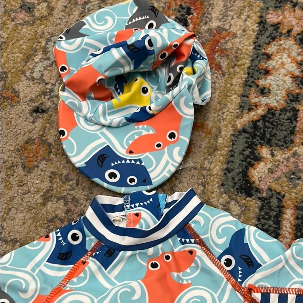 Baby one piece Swimwear Set with Fun Prints - Picture 5 of 7
